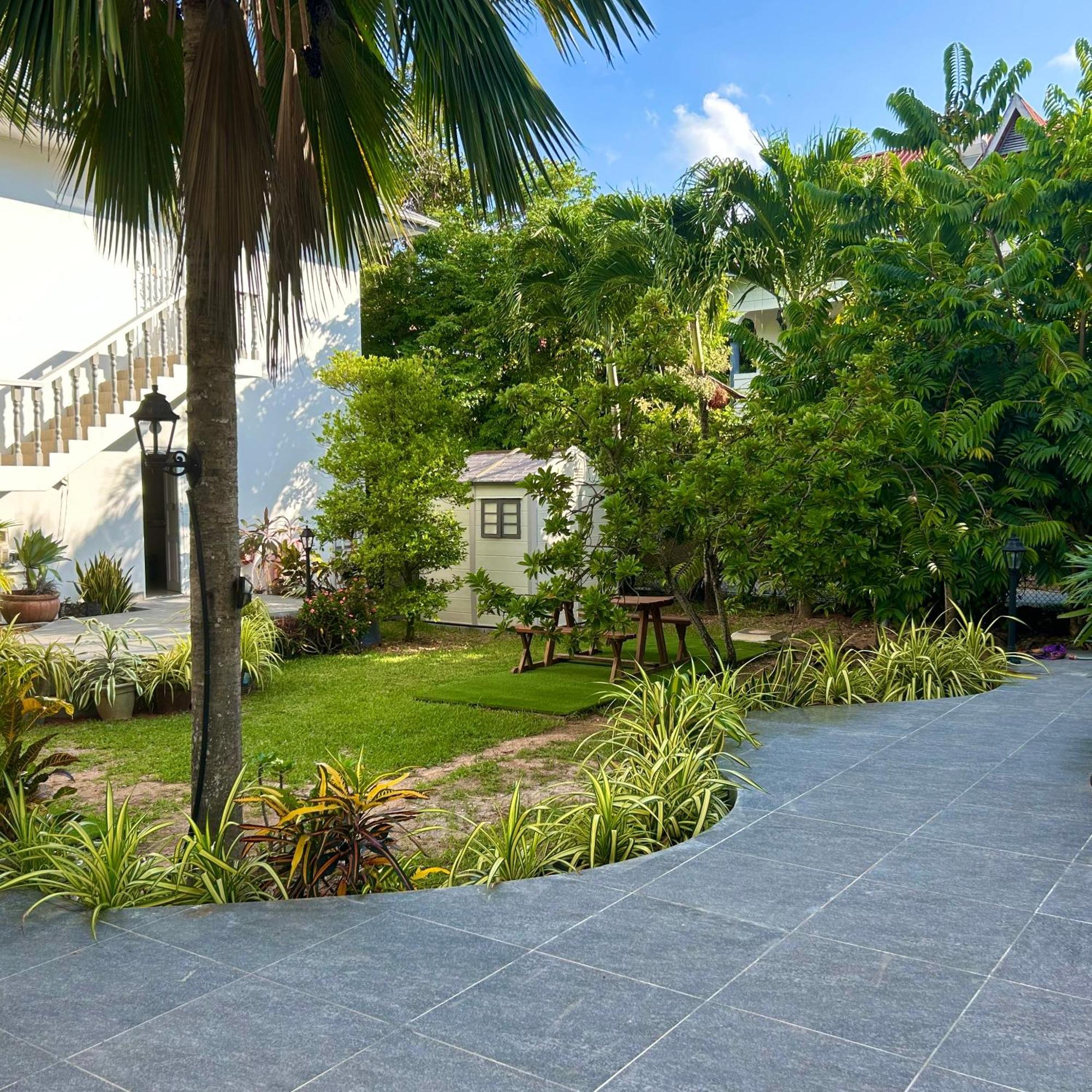 Casa Tara Villas Grand Anse  ภายนอก รูปภาพ