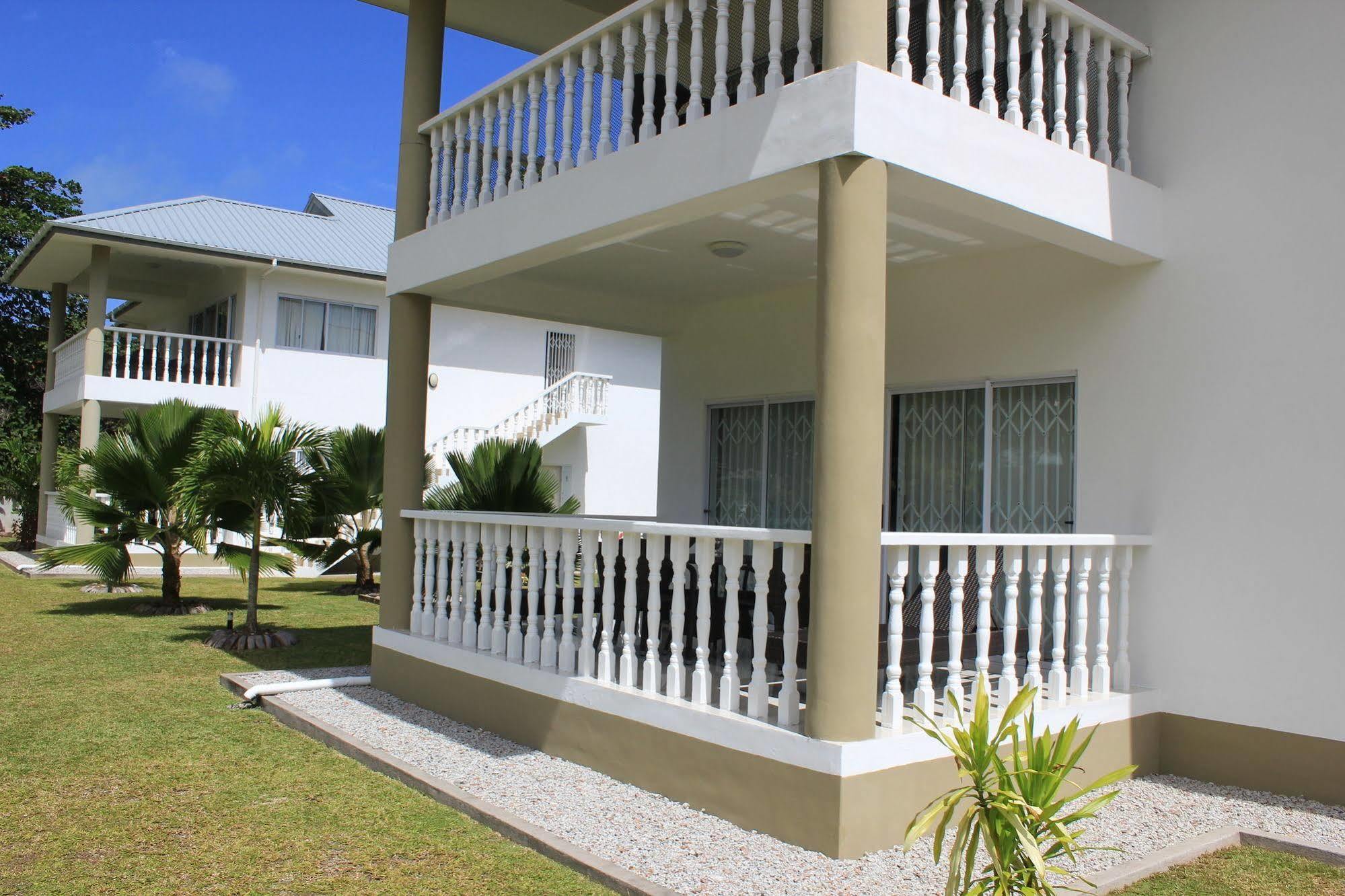 Casa Tara Villas Grand Anse  ภายนอก รูปภาพ